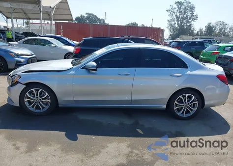 2018 Mercedes-Benz C 300 из США, поврежденный, VIN WDDWF4JB0JR403995